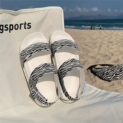 Bequeme und modische orthopädische Wintersandalen