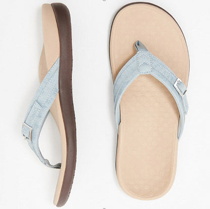 Strapazierfähige und stützende orthopädische Wintersandalen