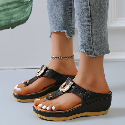 Stylische und stützende orthopädische Wintersandalen