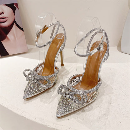 Zeitlose und stützende orthopädische Sommerschuhe