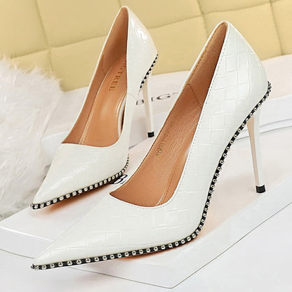 Maßgeschneiderte und bequeme orthopädische Sommer Heels
