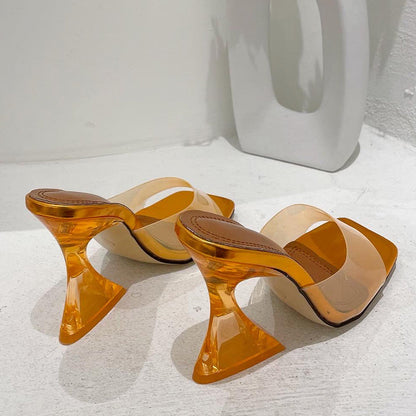 Bequeme und haltbare orthopädische Sommer-Heels