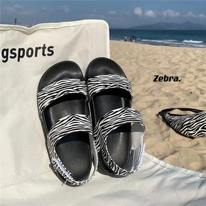 Bequeme und modische orthopädische Wintersandalen