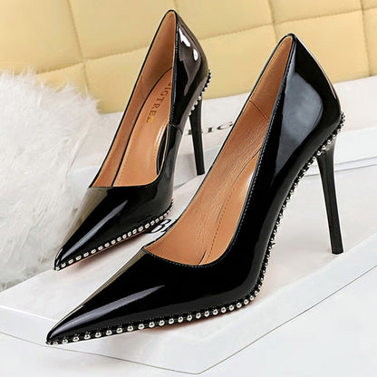 Maßgeschneiderte und bequeme orthopädische Sommer Heels