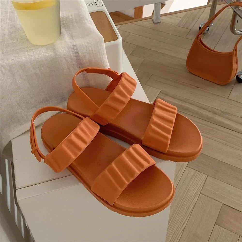 Bequeme und modische orthopädische Wintersandalen