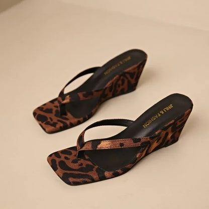 Orthopädische Freizeit-Sandalen für den Winter