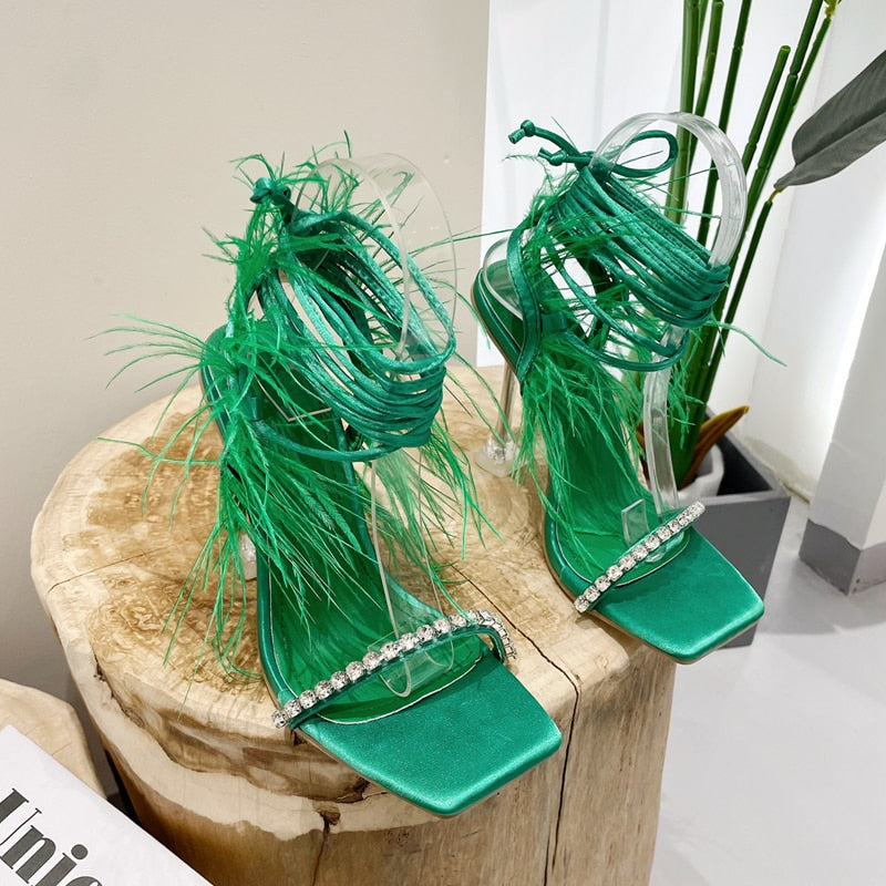 Zeitlose und stützende orthopädische Sommerschuhe