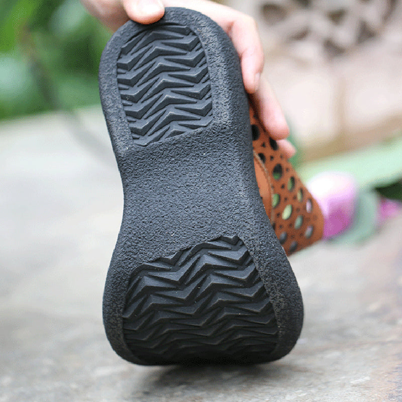 Bequeme und vielseitige orthopädische Wintersandalen