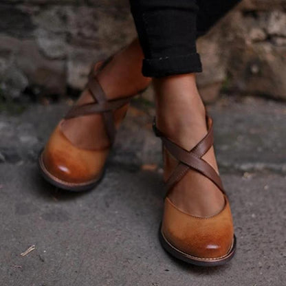 Stützende und modische orthopädische Sommersandalen