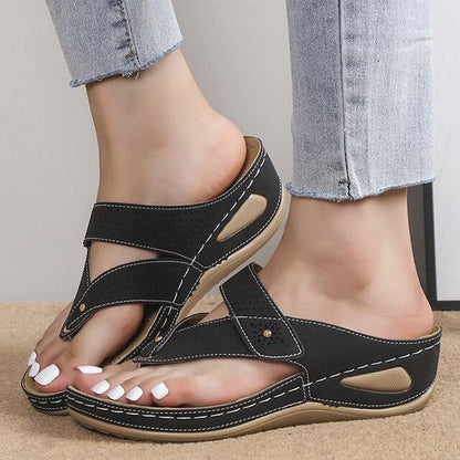 Strapazierfähige orthopädische Wintersandalen