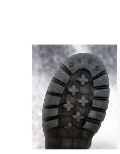 Modische und stützende orthopädische Winterschuhe