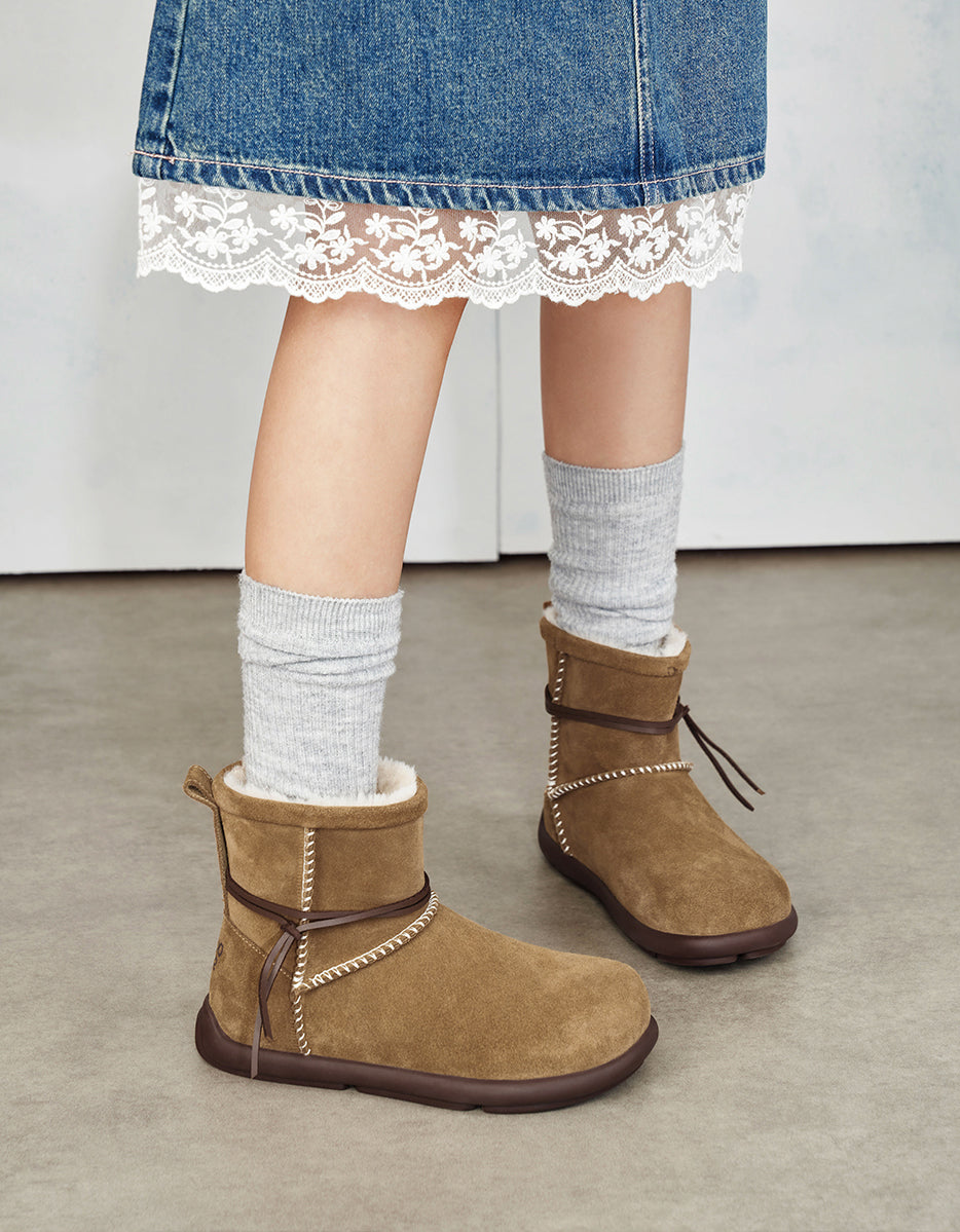 Schlanke und stützende orthopädische Winterstiefel