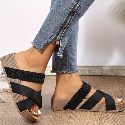 Modische und stützende orthopädische Wintersandalen
