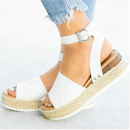 Stützende und modische orthopädische Wintersandalen