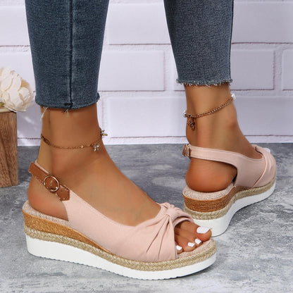 Stylische und stützende orthopädische Wintersandalen