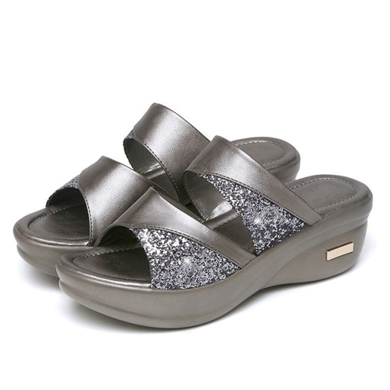 Modische, stützende orthopädische Wintersandalen
