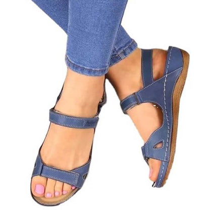 Unterstützende orthopädische Wintersandalen