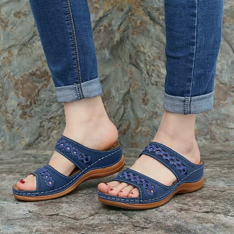 Unterstützende, modische orthopädische Wintersandalen