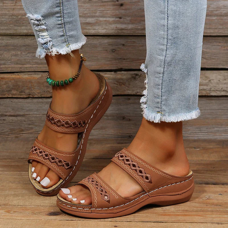 Strapazierfähige und stützende orthopädische Wintersandalen