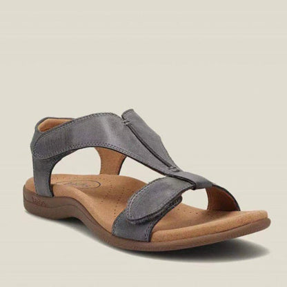 Moderne und stützende orthopädische Wintersandalen