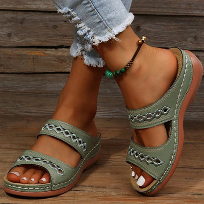 Strapazierfähige und stützende orthopädische Wintersandalen