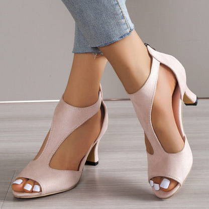 Modische und stützende orthopädische Wintersandalen