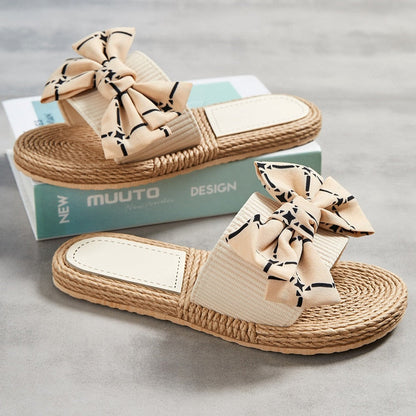 Modische und stützende orthopädische Wintersandalen