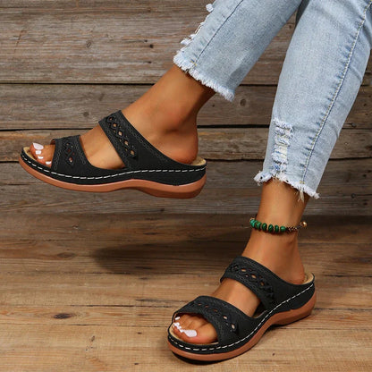 Strapazierfähige und stützende orthopädische Wintersandalen