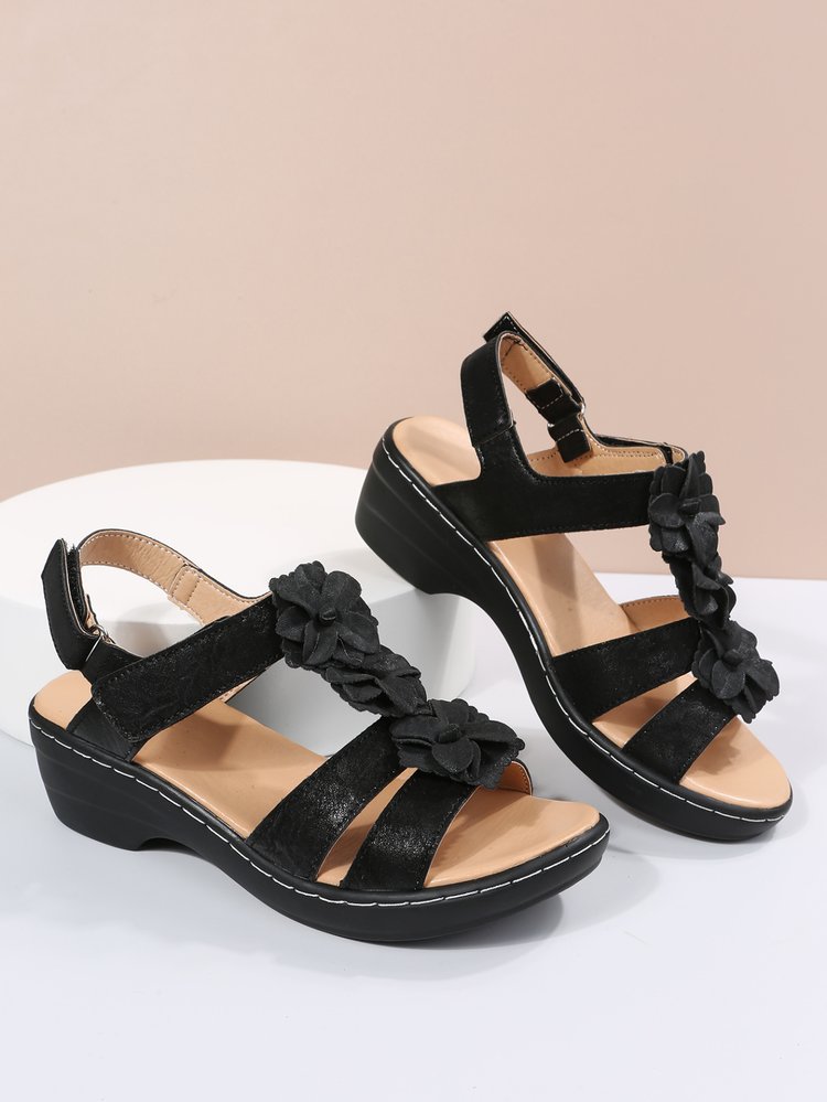 Bequeme und haltbare orthopädische Wintersandalen
