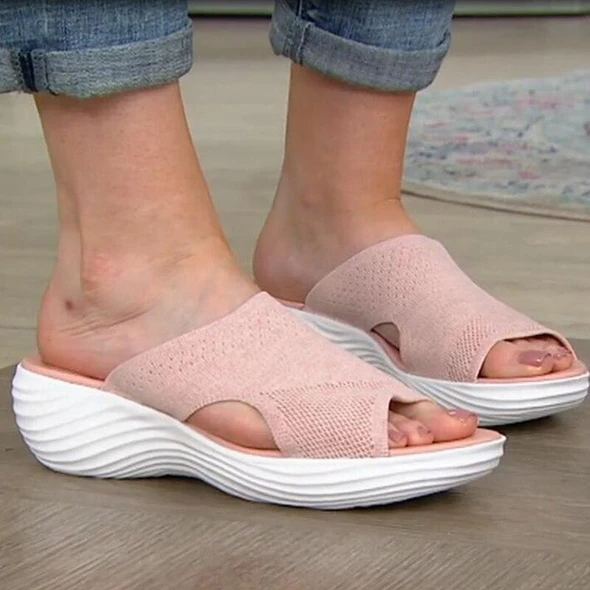 Modische, stützende orthopädische Wintersandalen