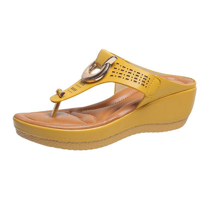 Stylische und stützende orthopädische Wintersandalen