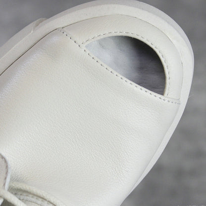 Stützende und vielseitige orthopädische Wintersandalen