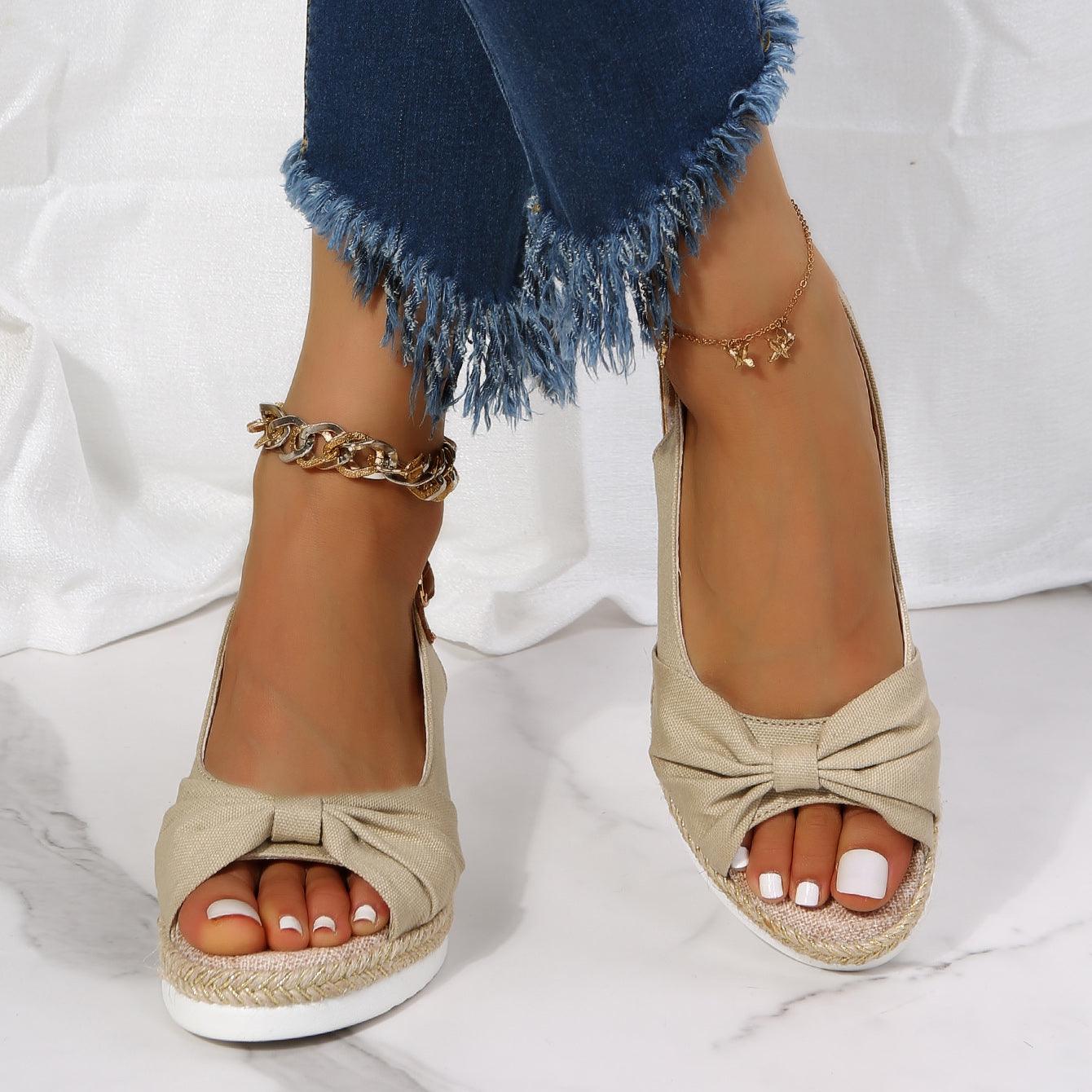 Stylische und stützende orthopädische Wintersandalen