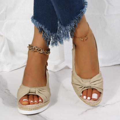 Stylische und stützende orthopädische Wintersandalen