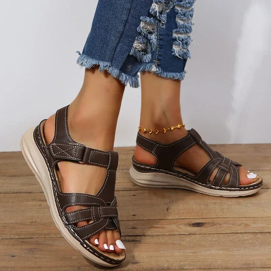 Strapazierfähige orthopädische Wintersandalen