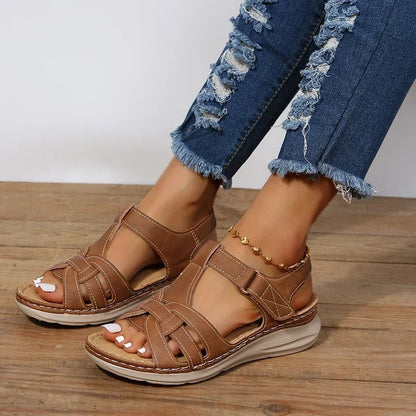Strapazierfähige orthopädische Wintersandalen