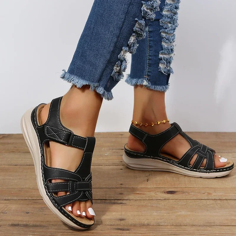 Strapazierfähige orthopädische Wintersandalen