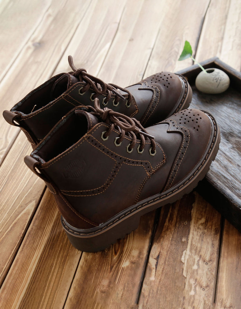 Stützende und trendige orthopädische Winterstiefel