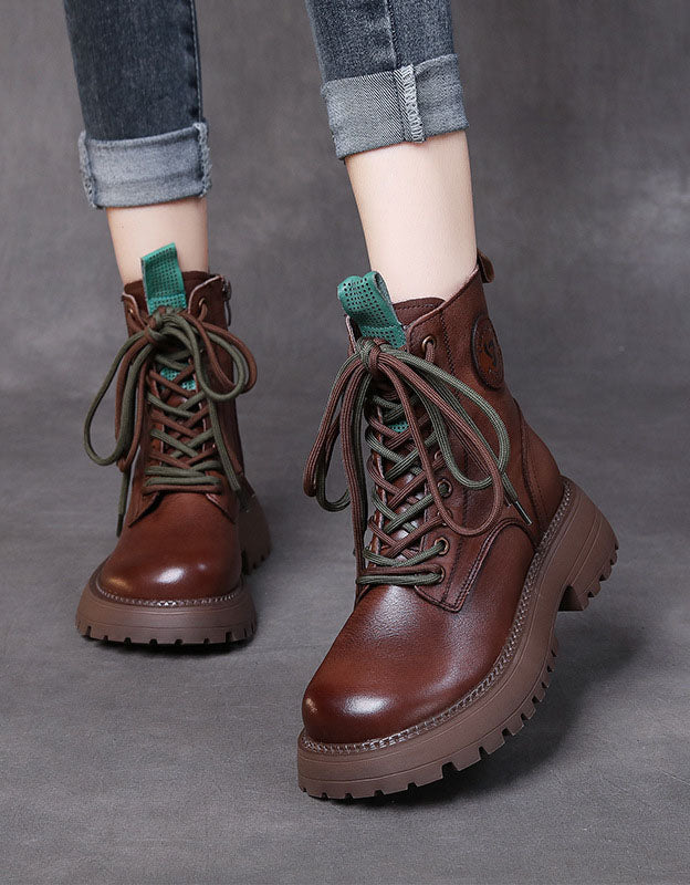 Stützende und modische orthopädische Winterstiefel