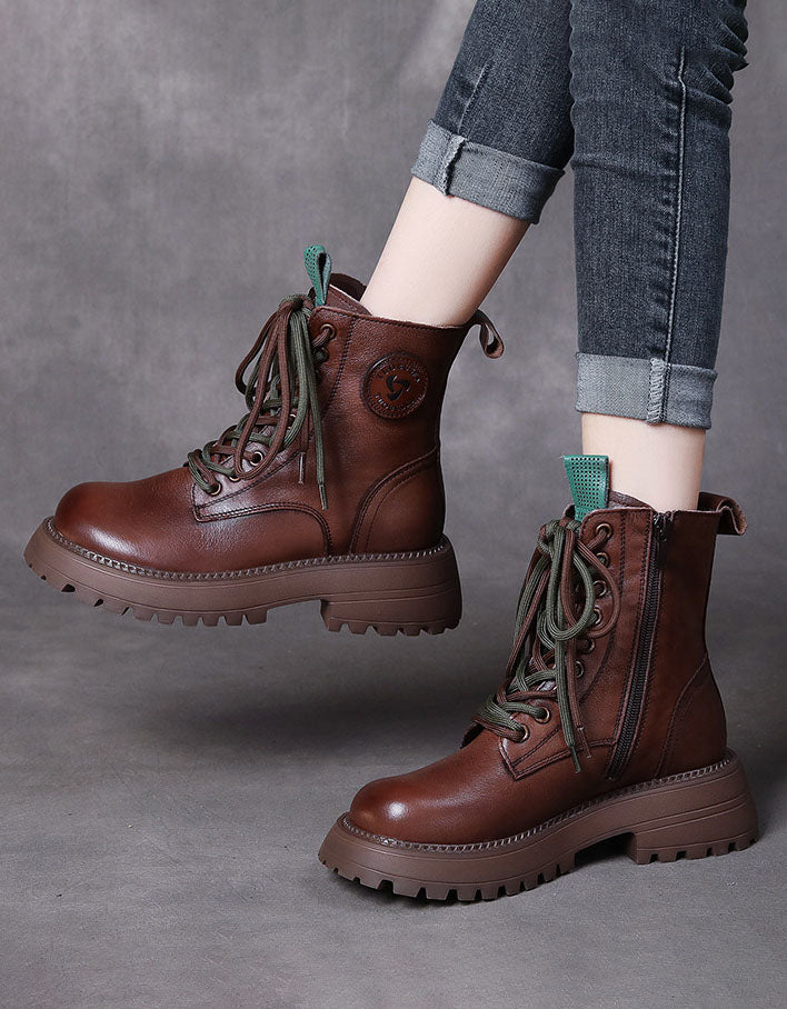 Stützende und modische orthopädische Winterstiefel