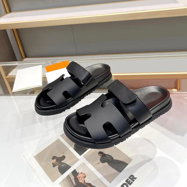 Unterstützende, modische orthopädische Wintersandalen
