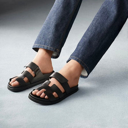 Unterstützende, modische orthopädische Wintersandalen