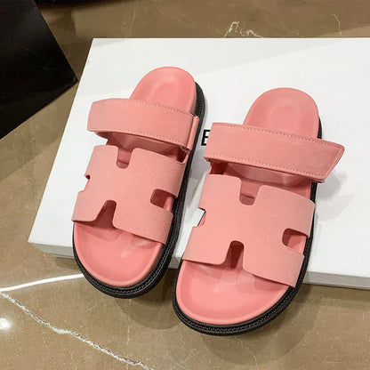Unterstützende, modische orthopädische Wintersandalen