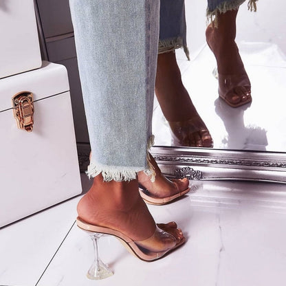 Bequeme und modische orthopädische Sommer Heels
