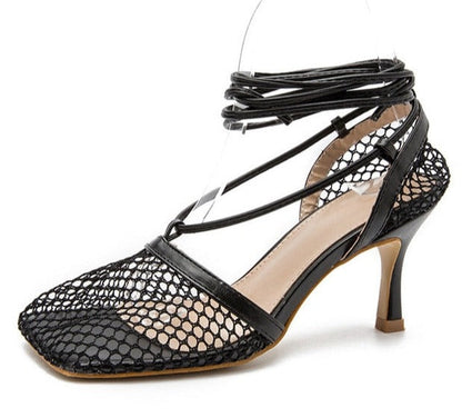 Maßgeschneiderte und bequeme orthopädische Sommerschuhe