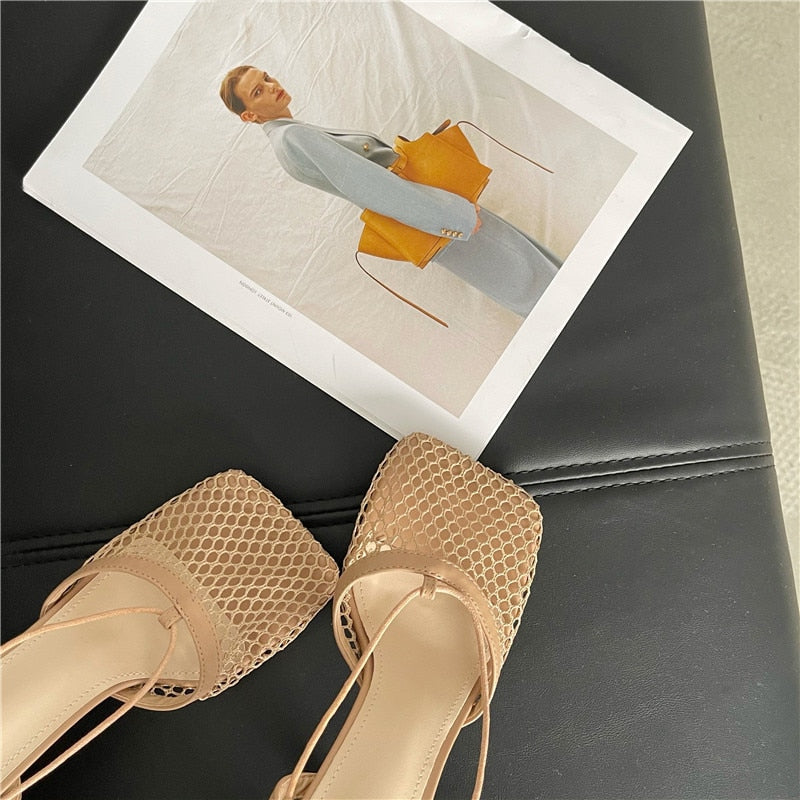 Maßgeschneiderte und bequeme orthopädische Sommerschuhe