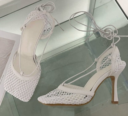 Maßgeschneiderte und bequeme orthopädische Sommerschuhe
