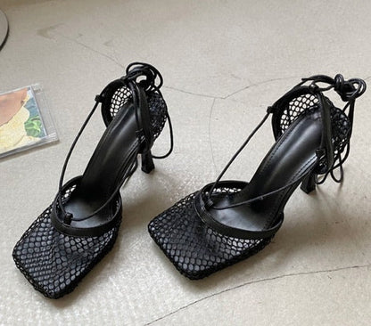 Maßgeschneiderte und bequeme orthopädische Sommerschuhe